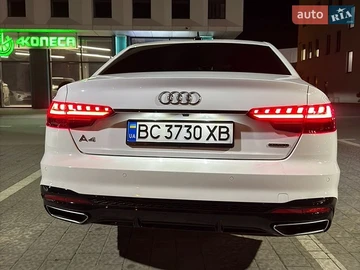 Авто Audi A4 2021 № 8837671