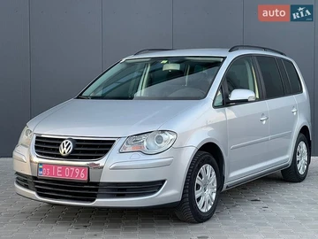 Авто Volkswagen Touran 2007 № 8837992