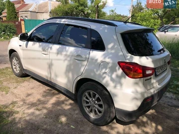 Авто Mitsubishi Asx 2011 № 8838015