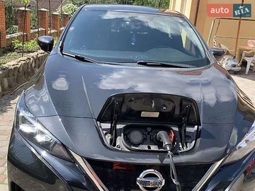 Авто Nissan Leaf 2018 № 8838016