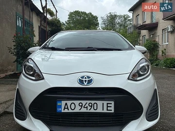 Авто Toyota Aqua 2018 № 8838032