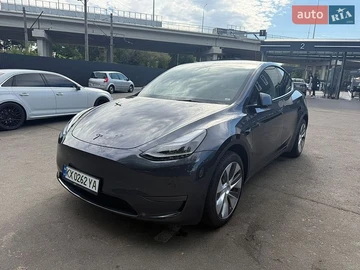 Авто Tesla Model Y 2024 № 8838216