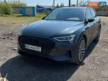 Авто Audi E-Tron 2020 № 8838220