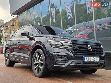 Авто Volkswagen Touareg 2021 № 8838834