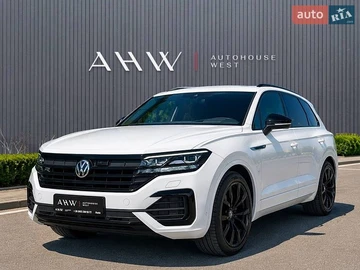 Авто Volkswagen Touareg 2023 № 8838837
