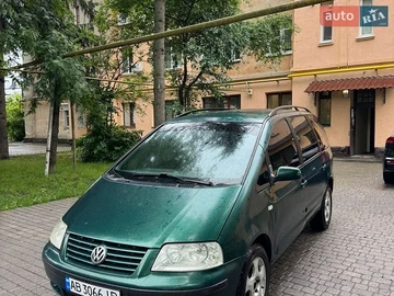 Авто Volkswagen Sharan 2000 № 8838904