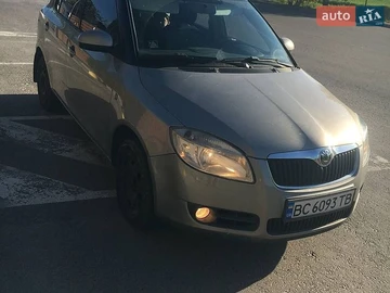 Авто Skoda Fabia 2008 № 8838929
