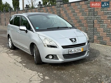 Авто Peugeot 5008 2012 № 8839147