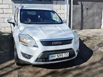 Авто Ford Kuga 2012 № 8839190