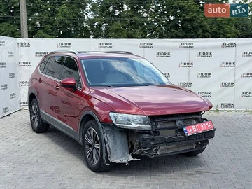 Авто Volkswagen Tiguan 2017 № 8839196