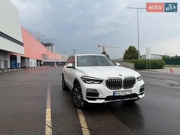 Авто BMW X5 2019 № 8839575