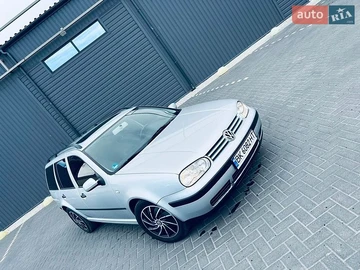 Авто Volkswagen Golf 2002 № 8839774