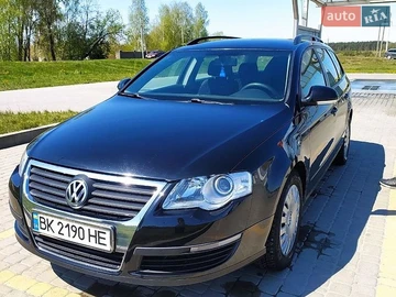 Авто Volkswagen Passat 2005 № 8839803