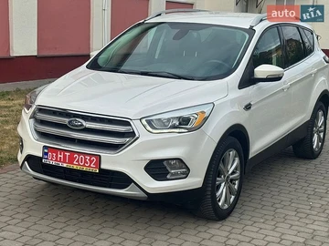 Авто Ford Escape 2017 № 8839998