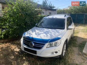 Авто Volkswagen Tiguan 2010 № 8840013