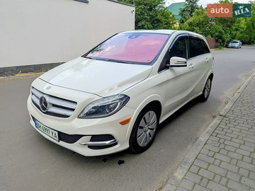 Авто Mercedes B-Class 2015 № 8840017