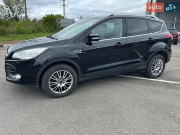 Авто Ford Kuga 2014 № 8840027