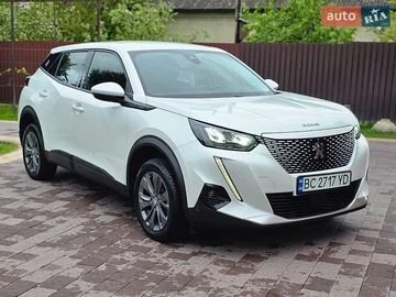 Авто Peugeot 2008 2020 № 8840173