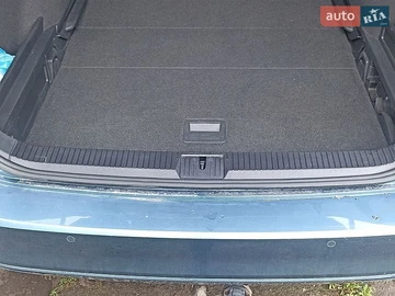 Авто Volkswagen Passat 2017 № 8840175
