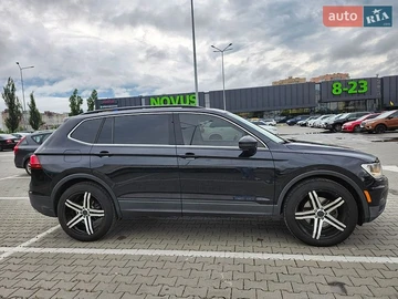 Авто Volkswagen Tiguan 2018 № 8840184