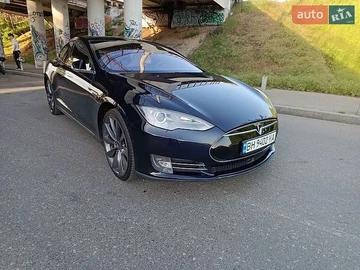 Авто Tesla Model S 2014 № 8840253