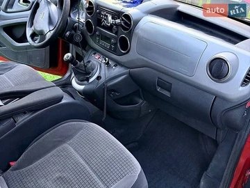 Авто Citroen Berlingo 2010 № 8840376