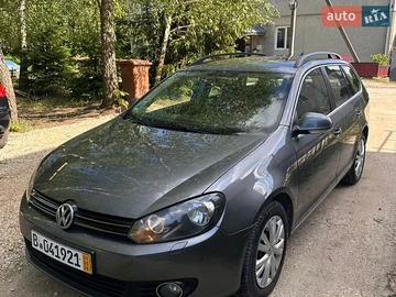Авто Volkswagen Golf 2010 № 8840438