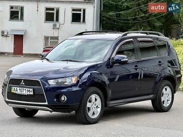 Авто Mitsubishi Outlander Xl 2012 № 8840456