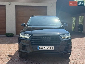 Авто Audi Q7 2016 № 8840496