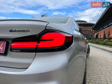 Авто BMW 5 Series 2020 № 8840497