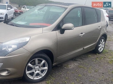 Авто Renault Scenic 2010 № 8840675