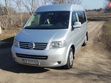 Авто Volkswagen Transporter 2008 № 8840693