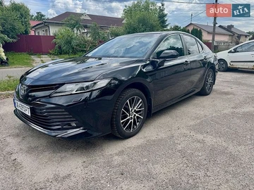 Авто Toyota Camry 2019 № 8840704