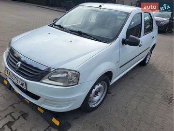 Авто Renault Logan 2012 № 8840731