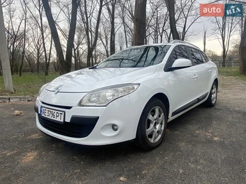 Авто Renault Megane 2011 № 8840840