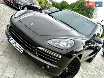Авто Porsche Cayenne 2014 № 8840961