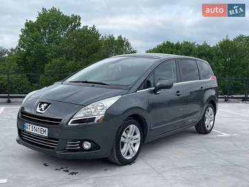 Авто Peugeot 5008 2009 № 8841129