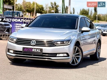 Авто Volkswagen Passat 2018 № 8841304