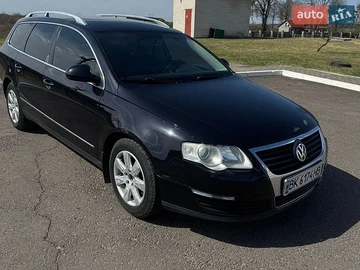 Авто Volkswagen Passat 2010 № 8841489