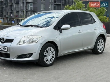 Авто Toyota Auris 2008 № 8841496