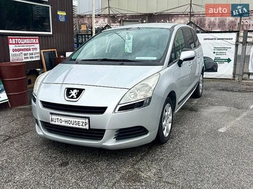 Авто Peugeot 5008 2010 № 8841507