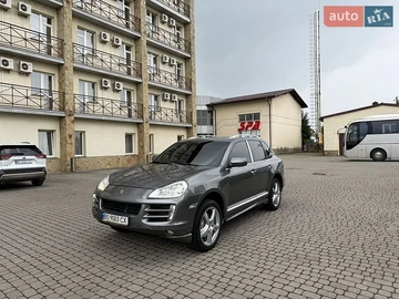 Авто Porsche Cayenne 2007 № 8842004