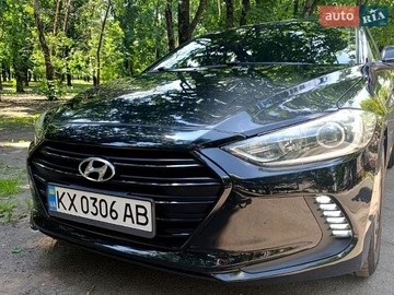 Авто Hyundai Elantra 2017 № 8842157