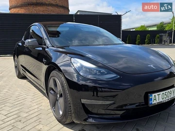 Авто Tesla Model 3 2020 № 8842190