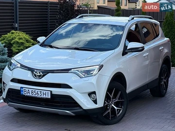 Авто Toyota Rav4 2017 № 8842203