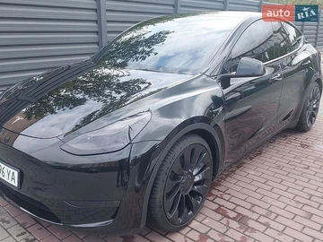 Авто Tesla Model Y 2022 № 8842217