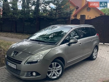 Авто Peugeot 5008 2011 № 8842556