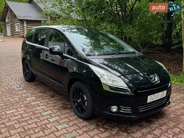 Авто Peugeot 5008 2009 № 8842575