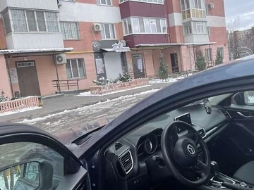 Авто Mazda 3 2016 № 8842748