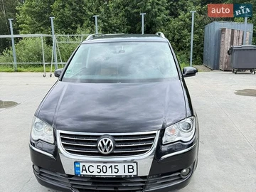 Авто Volkswagen Touran 2007 № 8842751